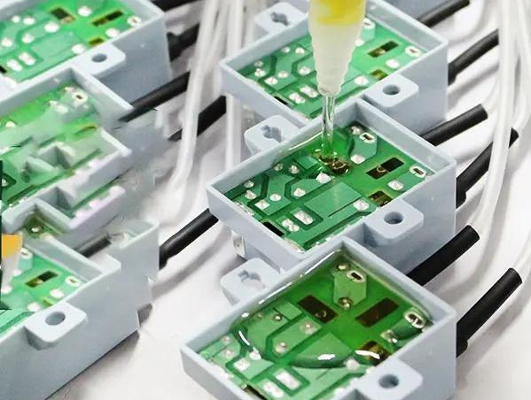 What types of potting glue are there? What are the characteristics of each? Be aware before purchasing